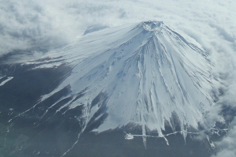 puncak gunung fuji